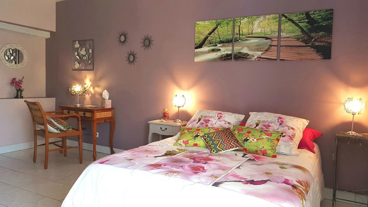 Domaine De La Dame Blanche Hotel Siorac-en-Périgord Kültér fotó